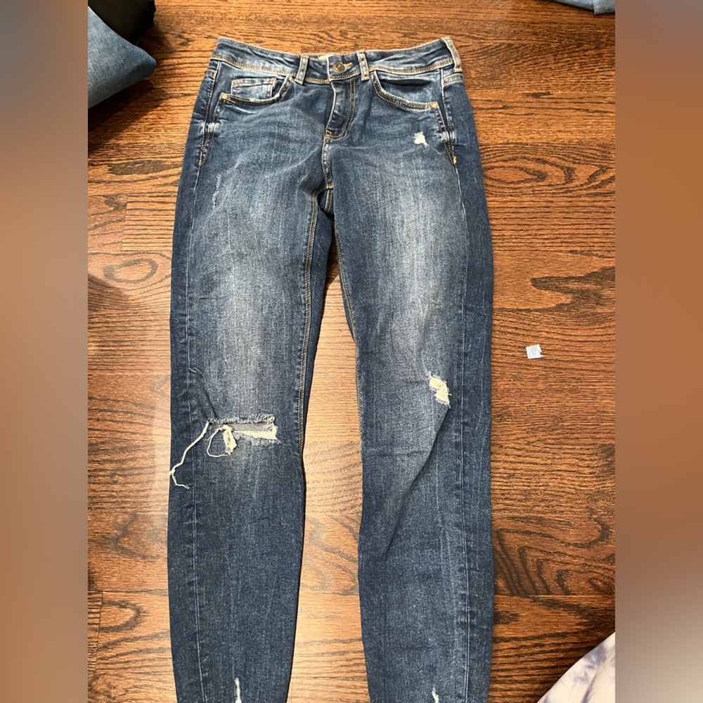 Zara Jeans